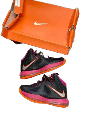 Nike Lebron 10 Miami Nights Size 7Y BK